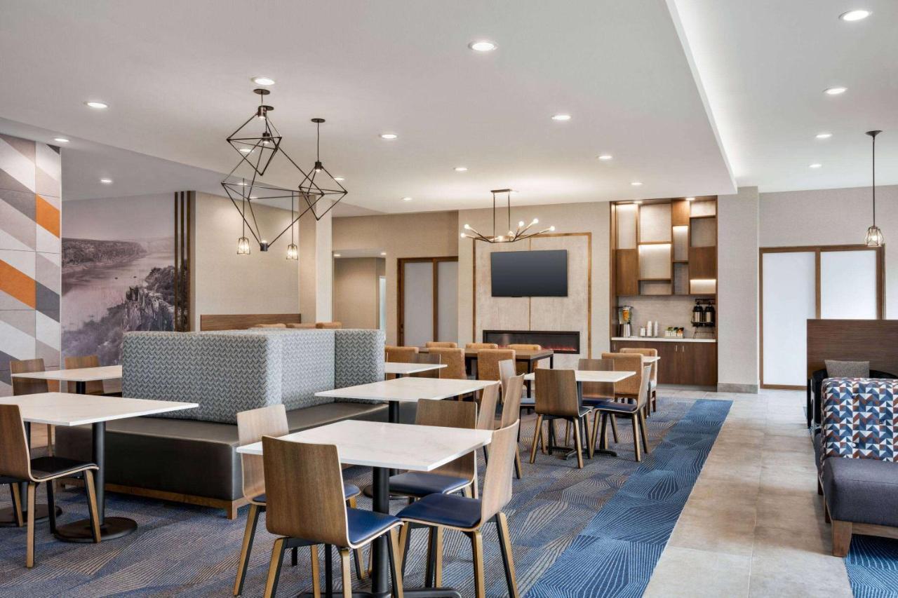 La Quinta Inn & Suites By Wyndham Del Rio Luaran gambar