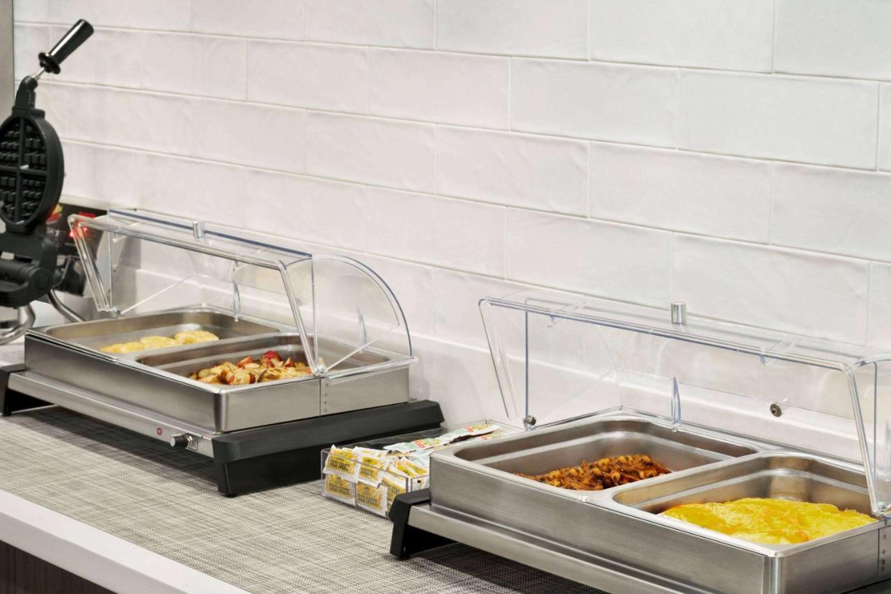 La Quinta Inn & Suites By Wyndham Del Rio Luaran gambar